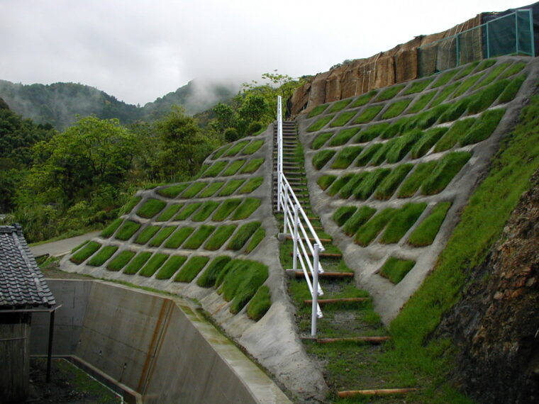 高熊小タル沢治山工事