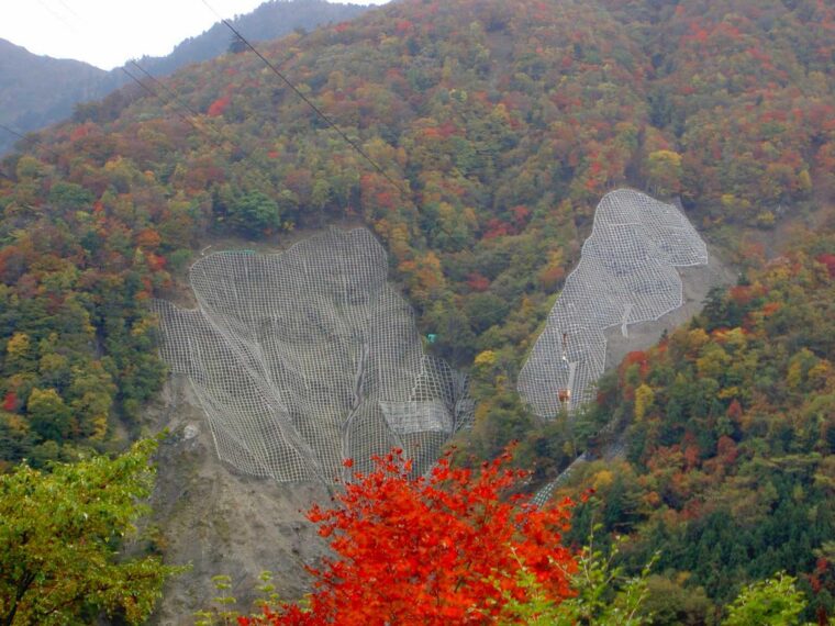 白壁復旧治山工事