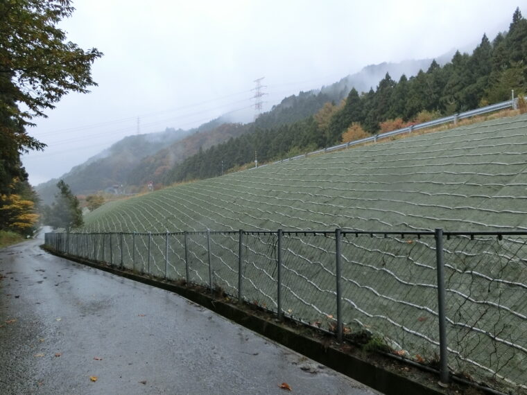 県道法面保護工事