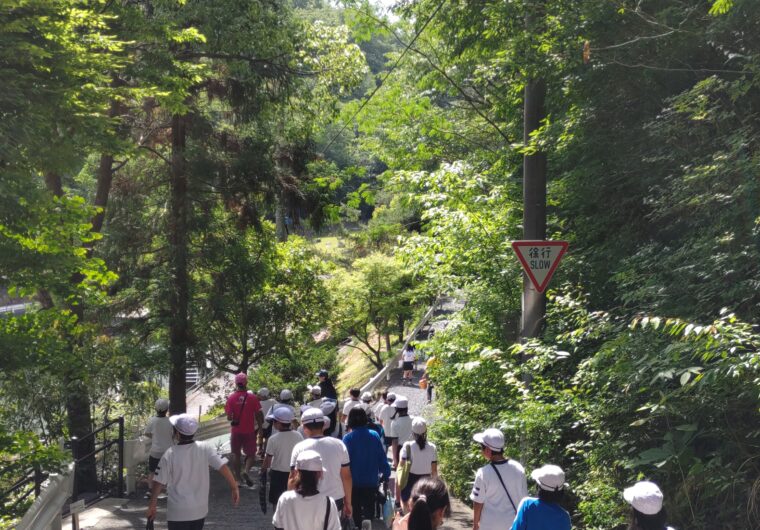 研究圃場で環境学習のお手伝い2025