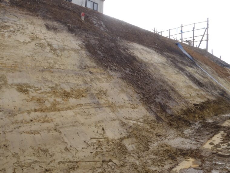 三石線林業専用道新設工事