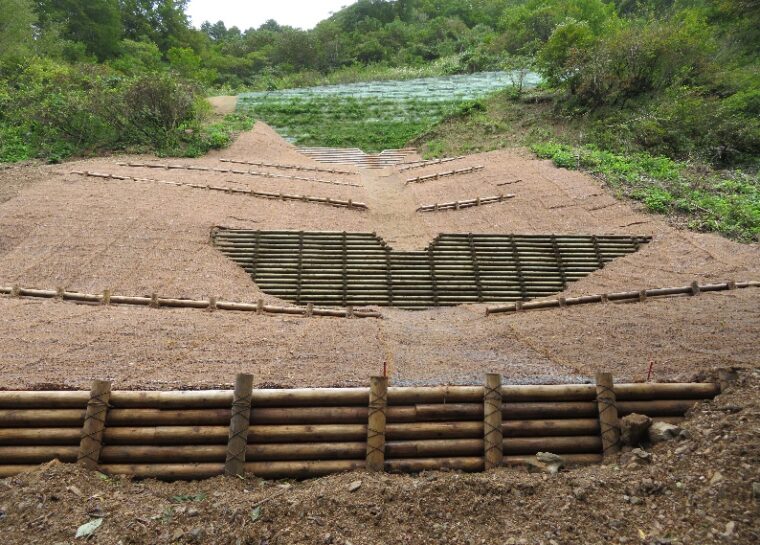 三石線林業専用道新設工事