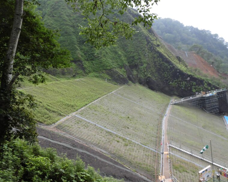 西ウレ２復旧治山工事