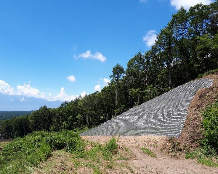 町道中242号法面補修工事