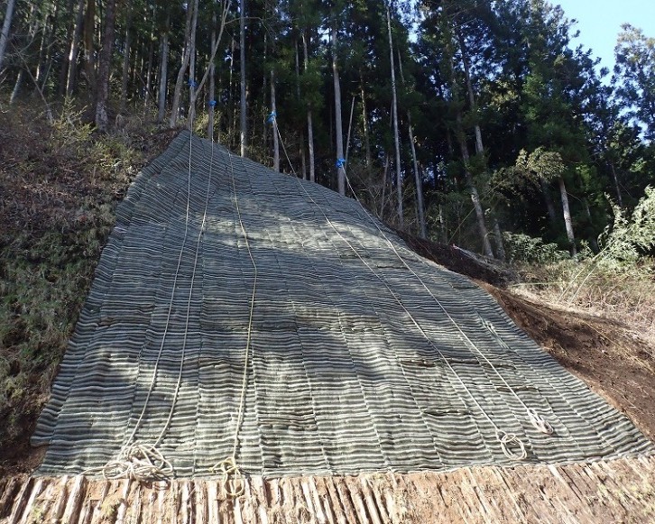 音川地区農道路床工事