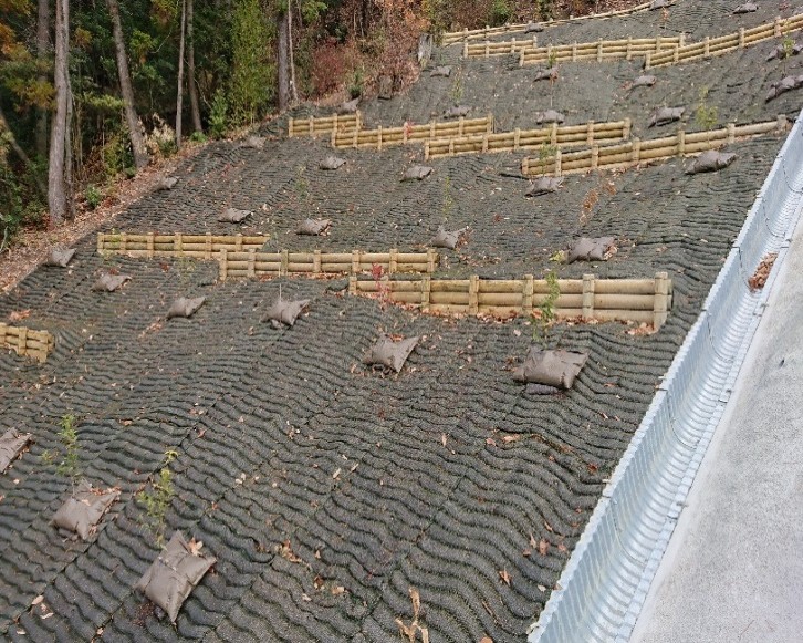 休石復旧治山工事