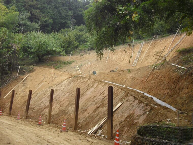 神通川水系松川河川災害復旧護岸工工事