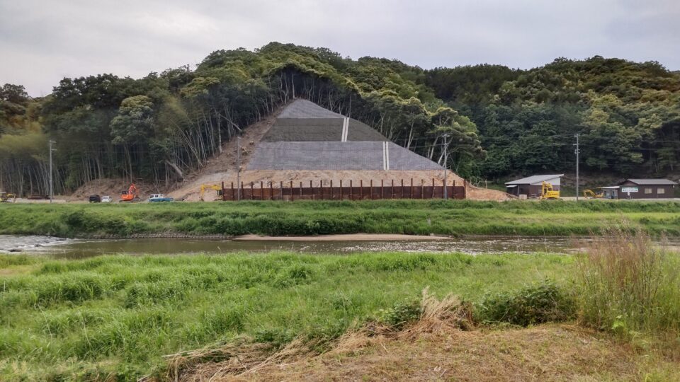 施工完了（中央部がガンバンマットⅠ型）