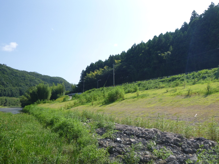 川俣堤防強化関連整備工事