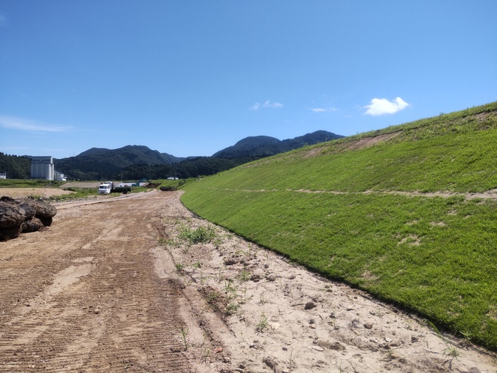 鶴見川整備工事