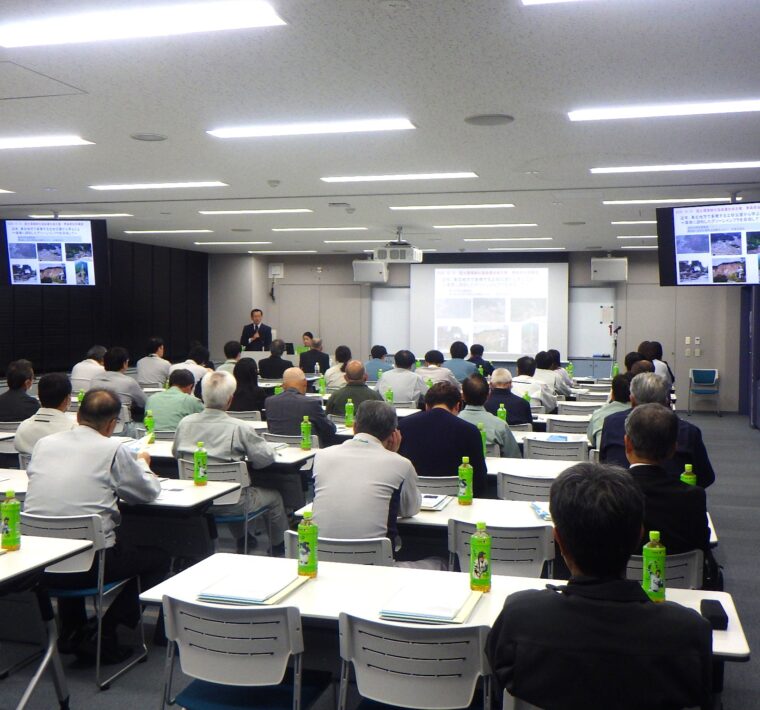 『防災、環境に配慮したのり面工技術講習会』開催レポート（青森県）